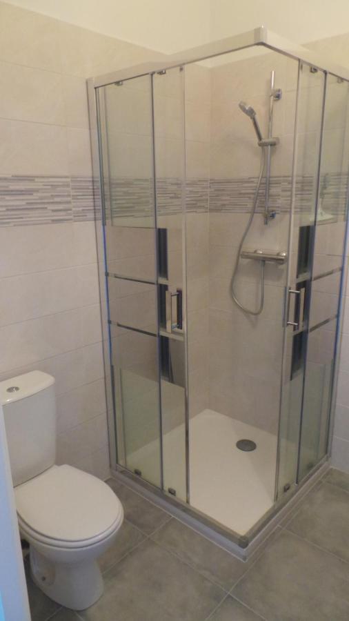 Appartements Modernes Vue Mer A Cap Esterel Saint-Raphaël エクステリア 写真