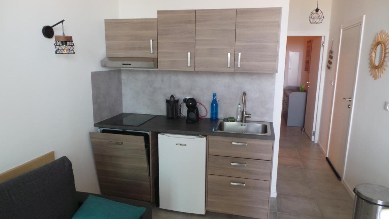Appartements Modernes Vue Mer A Cap Esterel Saint-Raphaël エクステリア 写真